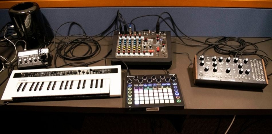 theremin.jpg Image of theremin.jpg